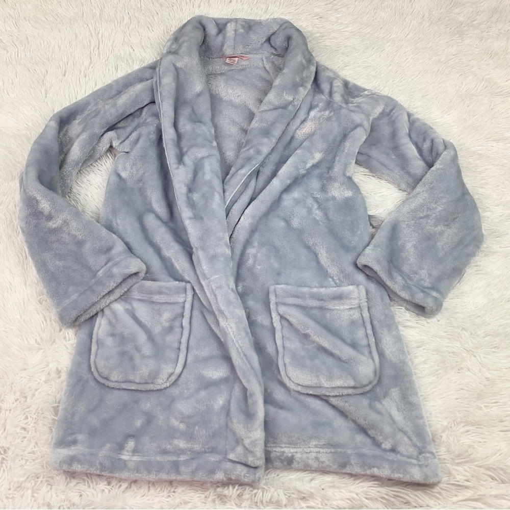 Victoria's Secret XS/S long sleeve‎ short cozy plush robe in light purple